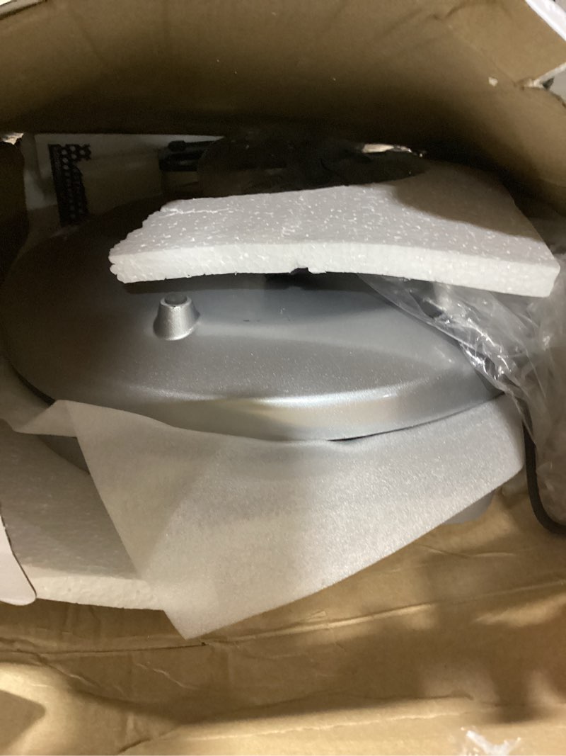 Condition photo showing New/Like New for Betty Crocker Pizza Maker Plus, 12" Indoor Electric Grill, Nonstick Griddle Pan for Pizzas, Quesadillas, Tortillas, Nachos and more, 12" Electric Griddle for Delicious Meals and Snacks, Silver Silver Full Size