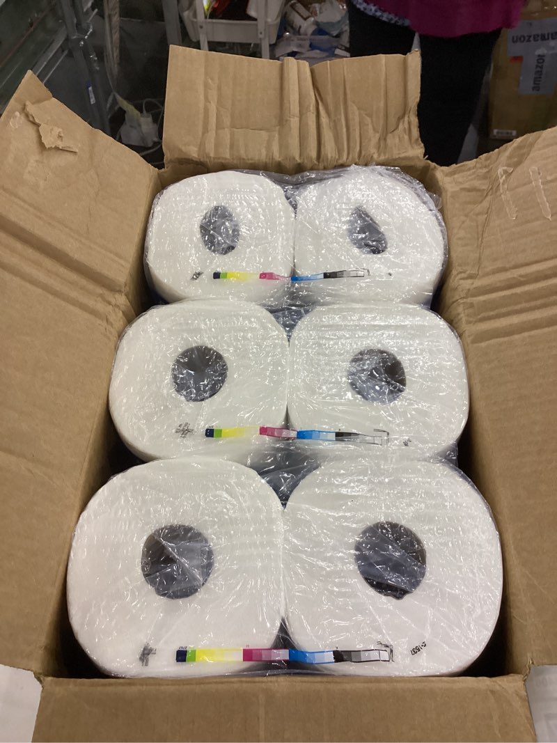 Quilted northern 6 rolls paper towels