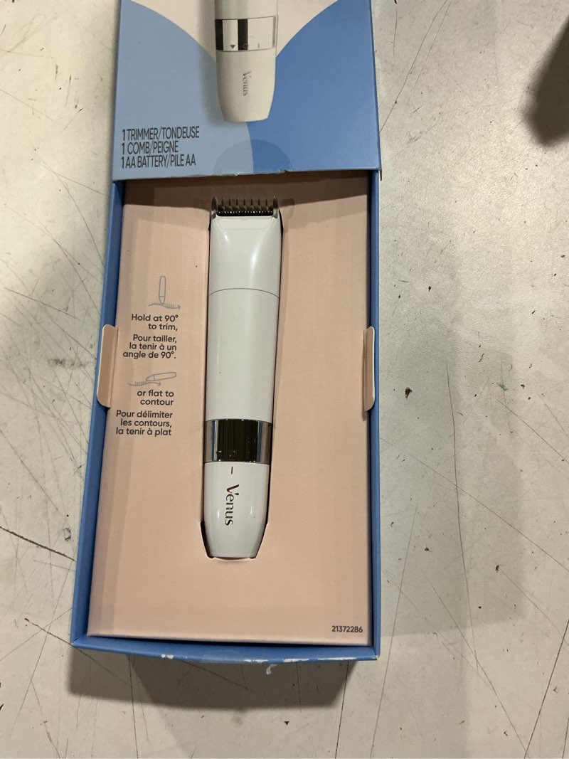 Condition photo showing Good Condition for venus for pubic hair & skin gentle trimmer + 1 attachment comb - 2pk