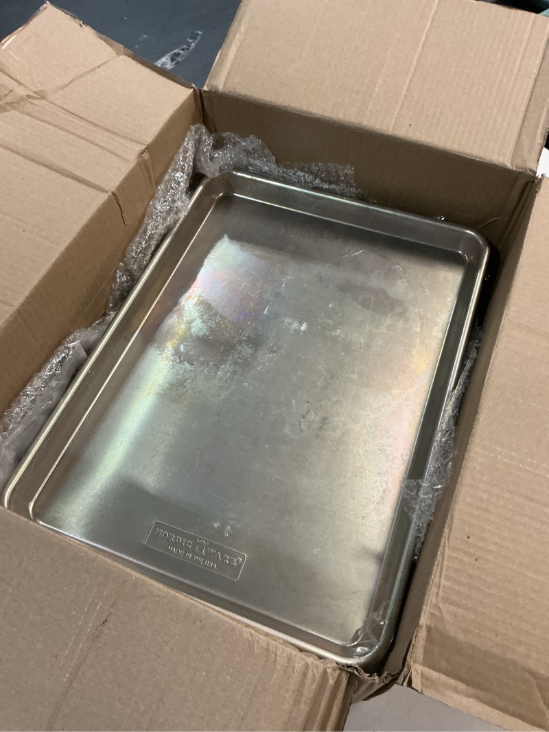 Condition photo showing As Is for Fat Daddio's Natural Aluminum Quarter Sheet Pan, 2-Pack Quarter (9 x 13 Inch) 2-Pack