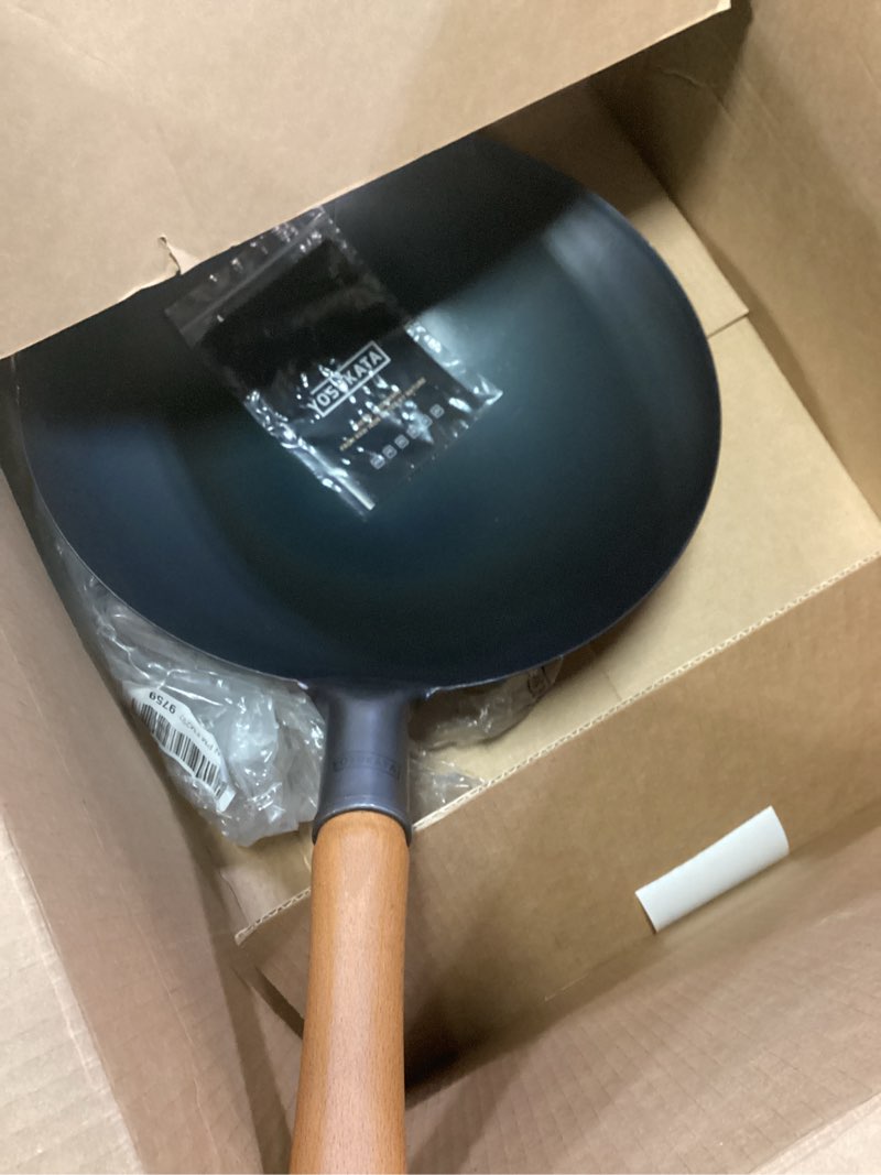 Condition photo showing Good Condition for yosukata 14" carbon steel wok with round bottom – pre-seasoned pow wok for stir fry – traditional chinese japanese black steel pan – outdoor cookware for gas stovetops, open fire, bbq, camping