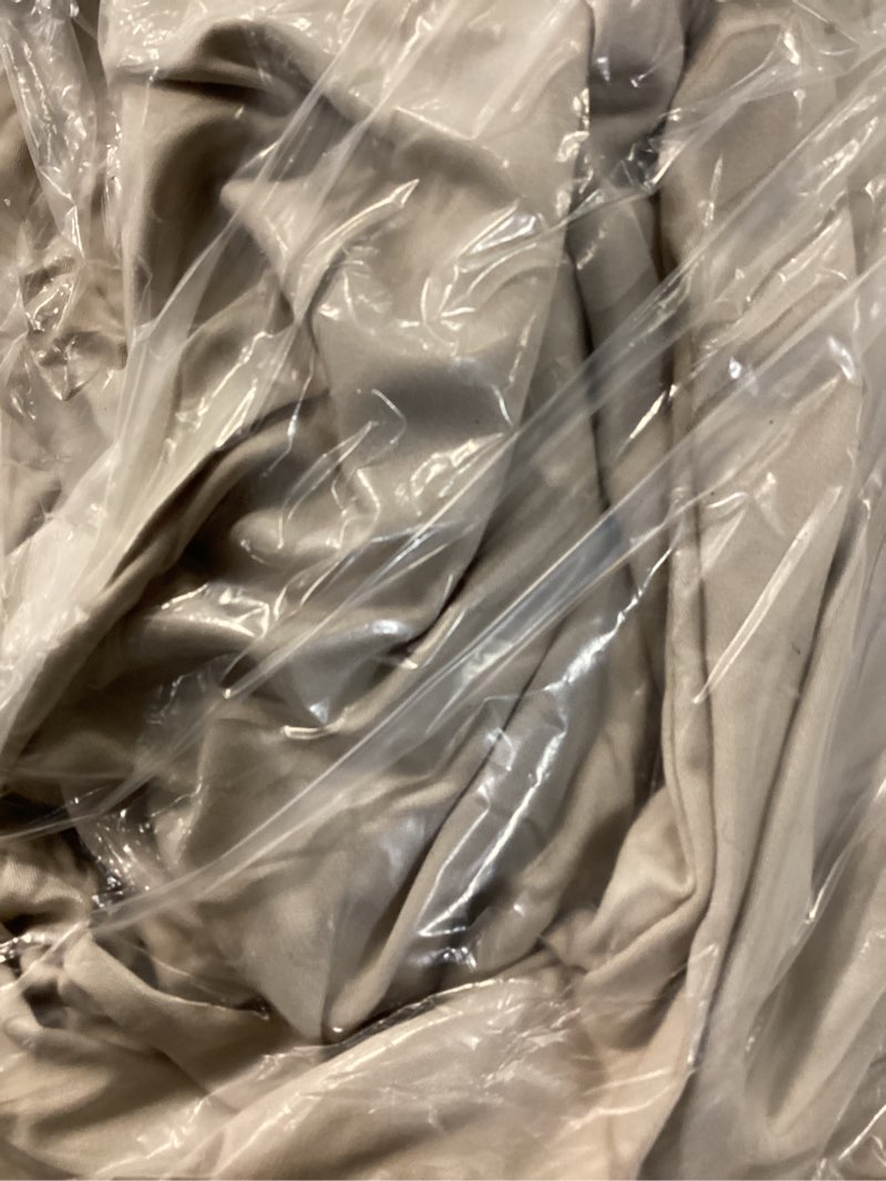 Condition photo showing Good Condition for bamboo deluxe bedding bundle, king, sand