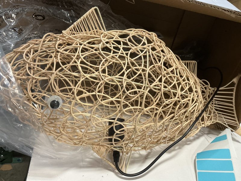 Condition photo showing Good Condition for 24 inch Fish-Shaped Rattan Woven Pendant Light Boho Chandelier Rustic Farmhouse Chandelier Rattan Light Fixture for Dining Room Living Room Bedroom Kitchen Foyer(Bulb Included) 25"-Rattan-Fish