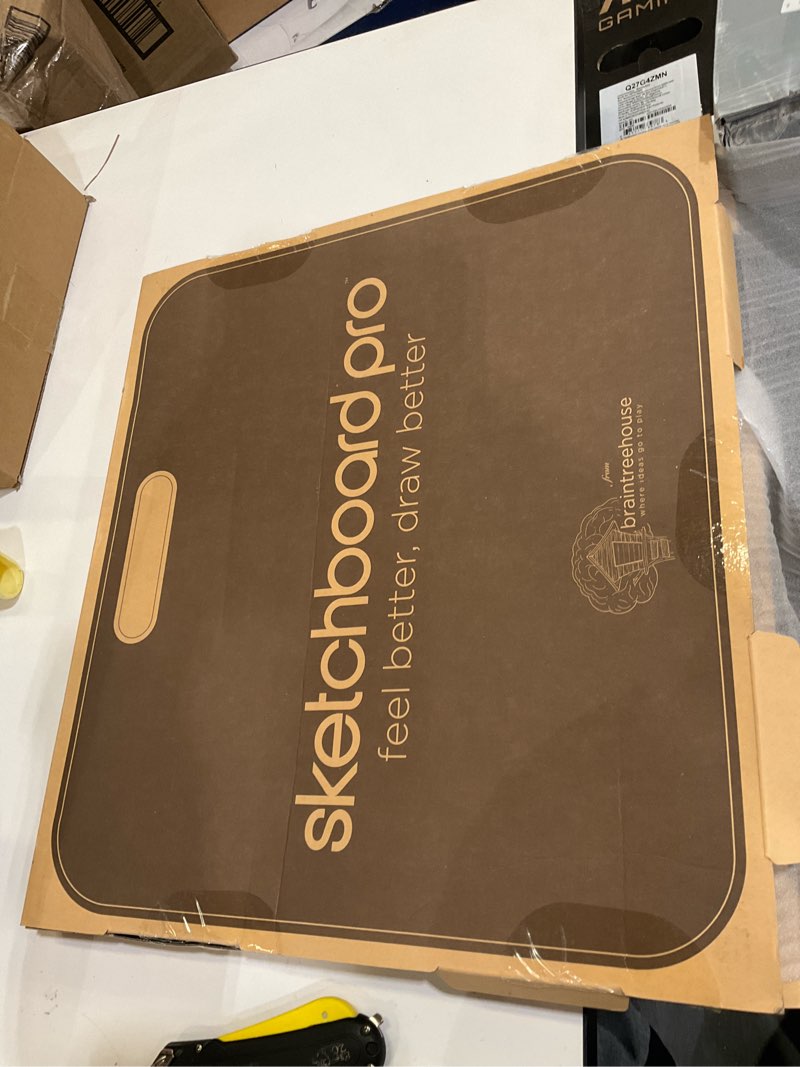 Condition photo showing Good Condition for SKETCHBOARD PRO 2 for iPad Pro 13-inch (M4/M5)