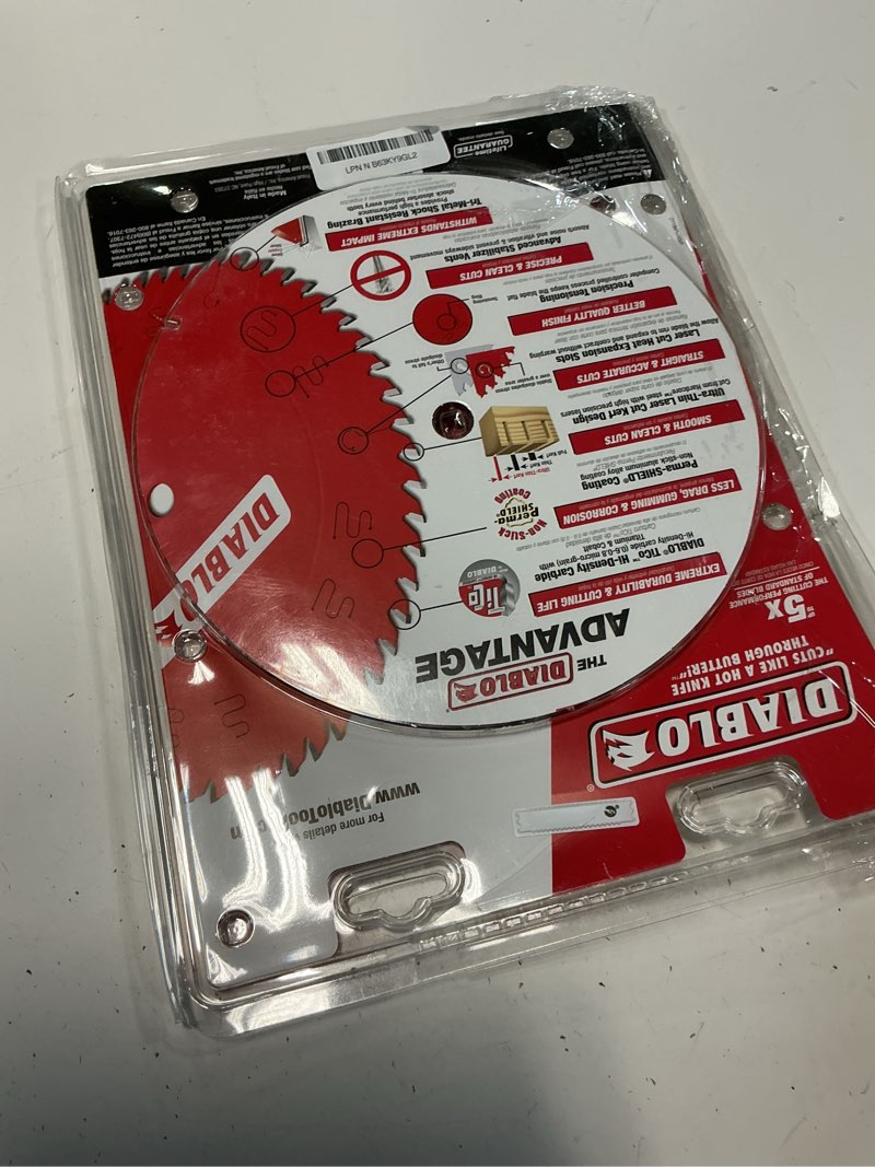 Condition photo showing New/Like New for diablo general purpose circular saw blade - 10" x 40-tooth for clean cuts, tico carbide & perma-shield coating, thin kerf for precision, 2 blade value pack - d104040vp