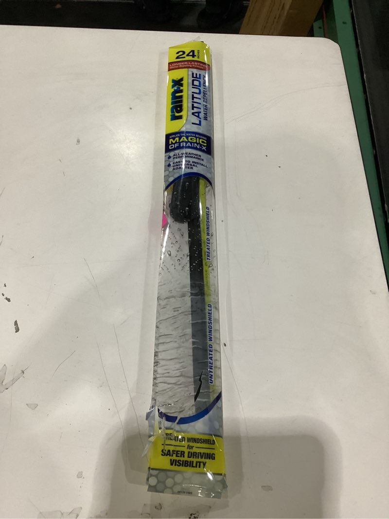 Condition photo showing As Is for Rain-X Latitude Water Repellency 2-IN-1 Windshield Wiper Blade 24
