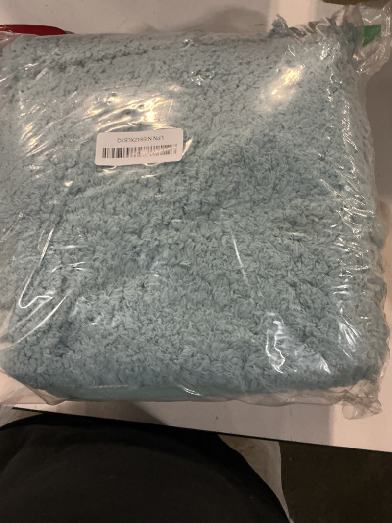 Condition photo showing Good Condition for 3 pieces luxury bathroom rug set with u-shaped toilet rug, non-slip rubber bottom, thick microfiber fluffy plush, water absorption, quick dry, ultra soft, bath mats for bathroom, tub(lake blue)