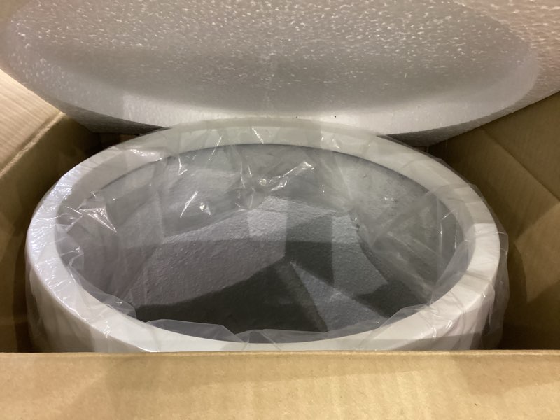 Condition photo showing New/Like New for Fox & Fern 14.6 Inch Extra Large Planter — Premium Lightweight Fiberstone Matte White Plant Pot with Drainage Plug; Big Planter for Indoor & Outdoor Use; Weather Resistant & UV Resistant 15 Inch Matte White