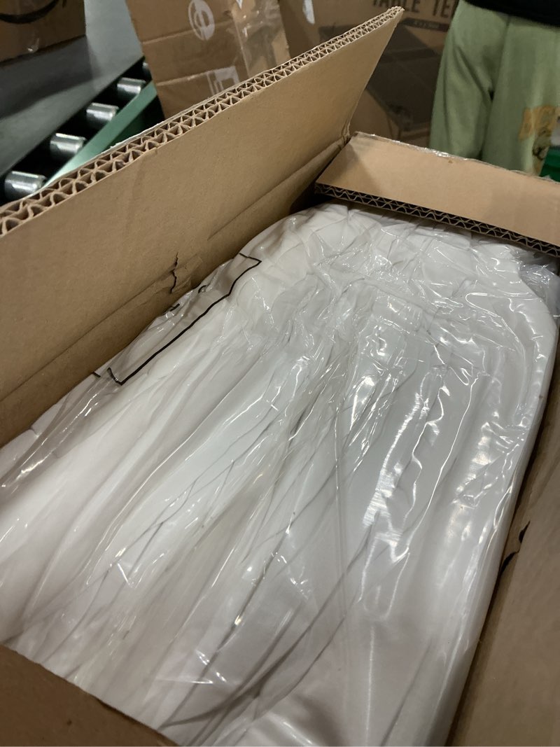 Condition photo showing New/Like New for COHOME Premium King Size Comforter All Season Quilted Down Alternative Duvet Insert Cooling Breathable Reversible Design Luxury Hotel Warm Comforter with Anti-Clump Tech & 8 Tabs - White 90"x102" White King Comforter