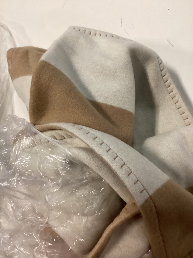 Condition photo showing Good Condition for merino wool & cashmere luxury throw camel