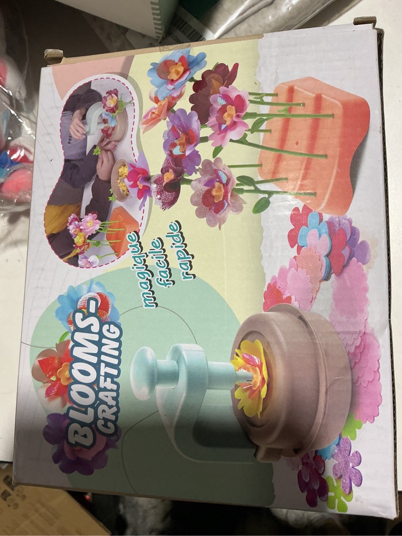 Condition photo showing New/Like New for fabric flower bouquets toys, diy craft kits toys for kids - flowers market toy, build your flower bouquet, arts & crafts for 4+ year toddler girl, educational activity preschool b-day gifts diy flower set