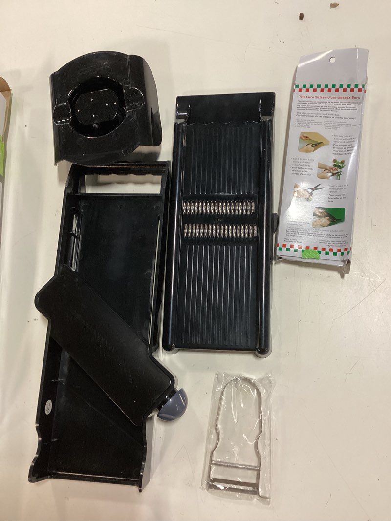 Condition photo showing As Is for gourmet professional set by euro-pro
