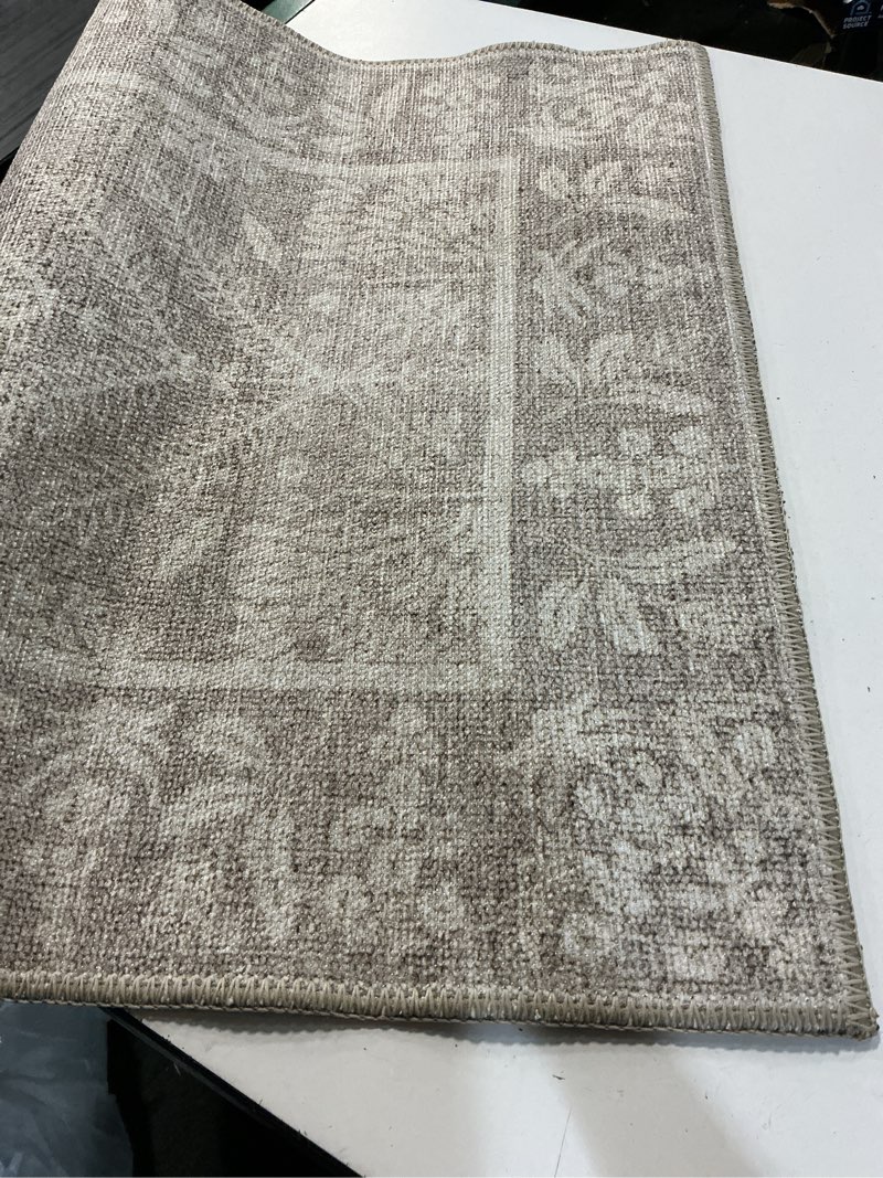 Condition photo showing Good Condition for loloi rifle paper co. maison collection mao-02 bough natural 2'-3" x 3'-9", .19" pile height, accent rug bough natural 2'3" x 3'9" (rectangular)