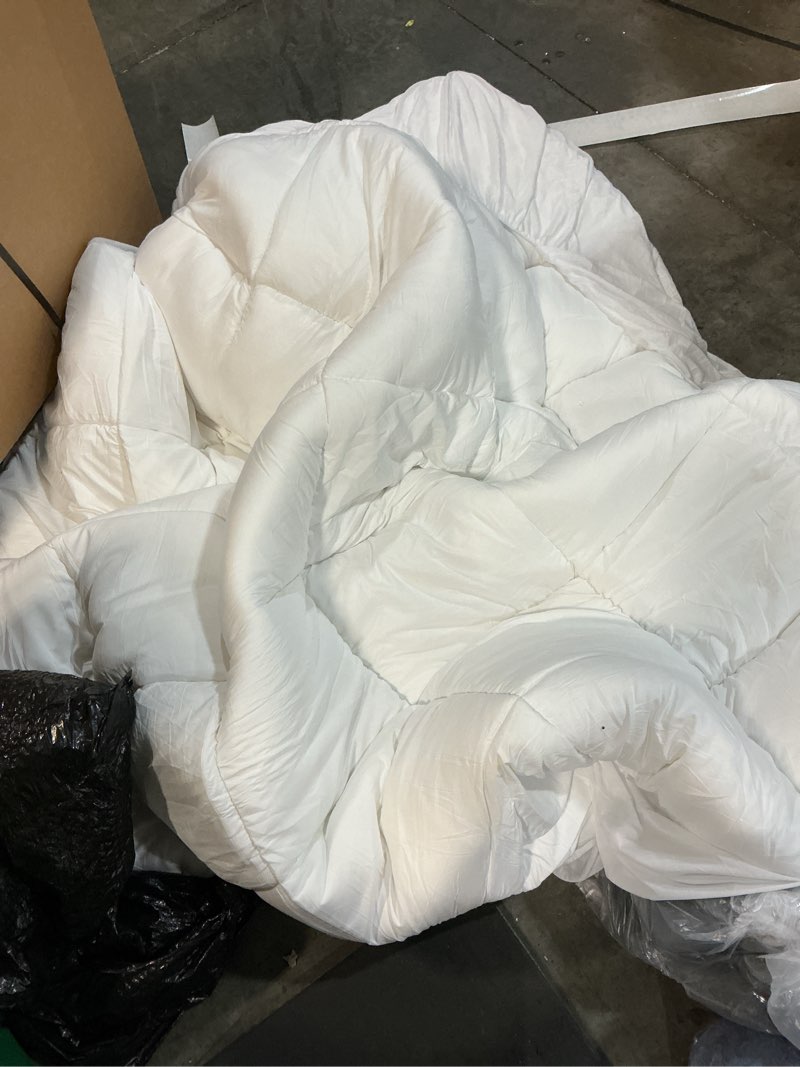 Condition photo showing As Is for coonp queen mattress topper, extra thick pillowtop, cooling and plush mattress pad cover cotton top bed topper protector with 8-21 inch deep pocket white queen