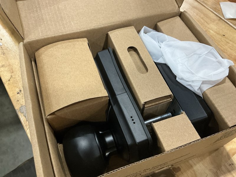 Condition photo showing New/Like New for veise ve028 built-in wi-fi smart lock with knob, fingerprint keyless entry with handle, app remote & voice control, electronic digital keypad for front door and bedroom, ip65 waterproof, matte black