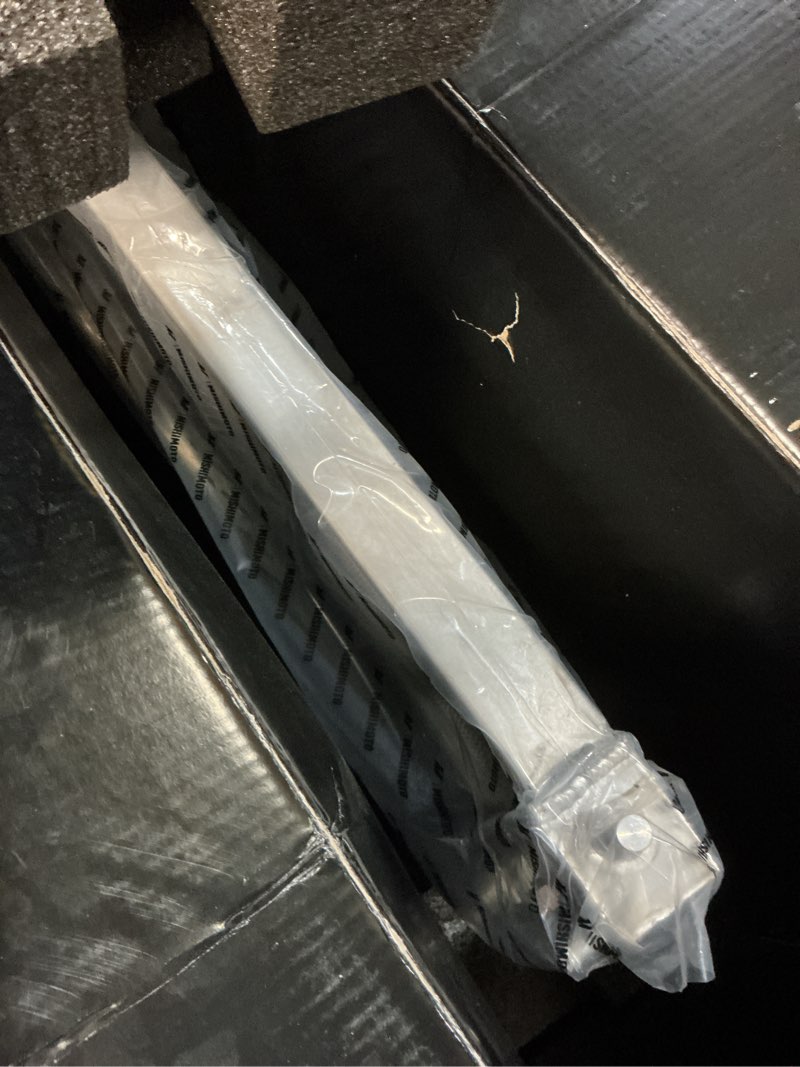 Condition photo showing Good Condition for mishimoto mmrad-c6-05 performance aluminum radiator, compatible with chevrolet corvette, 2005-2013