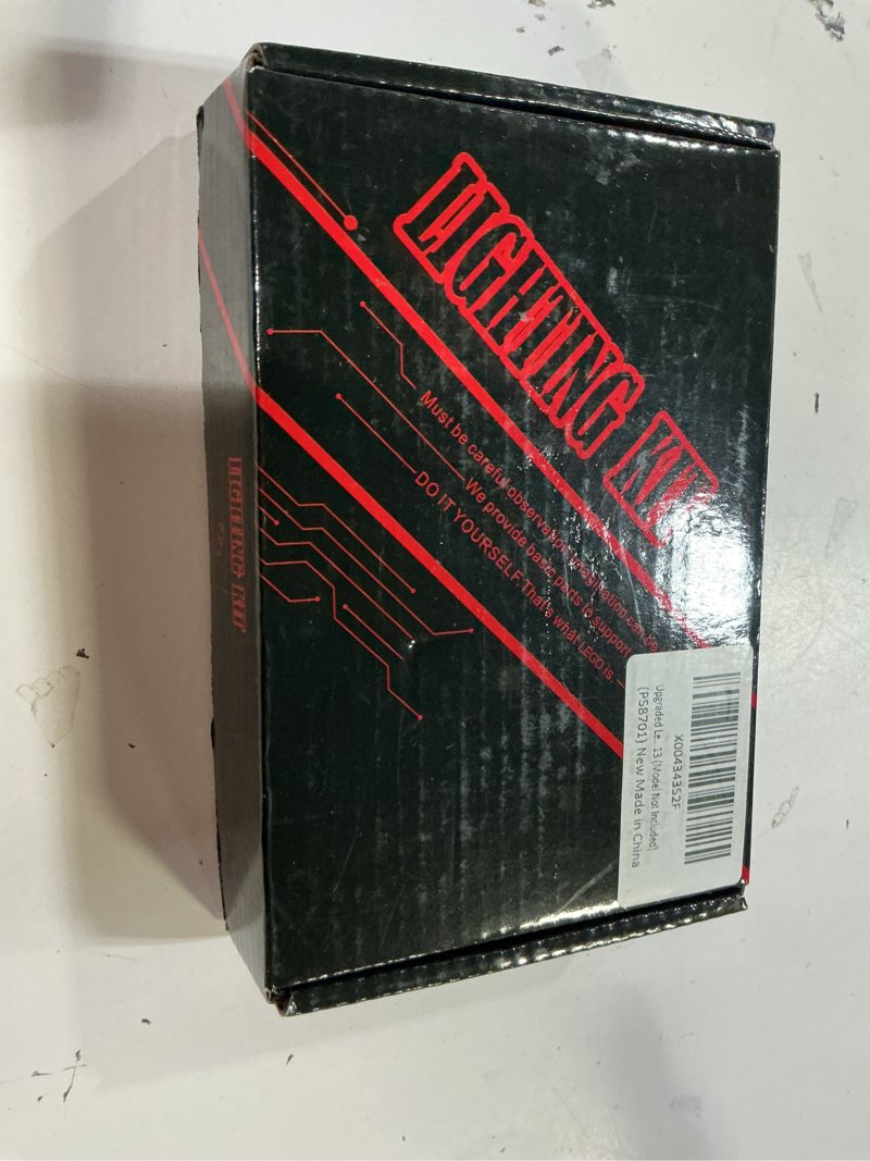 Condition photo showing New/Like New for hilighting upgraded led light kit for lego family reunion celebration building set