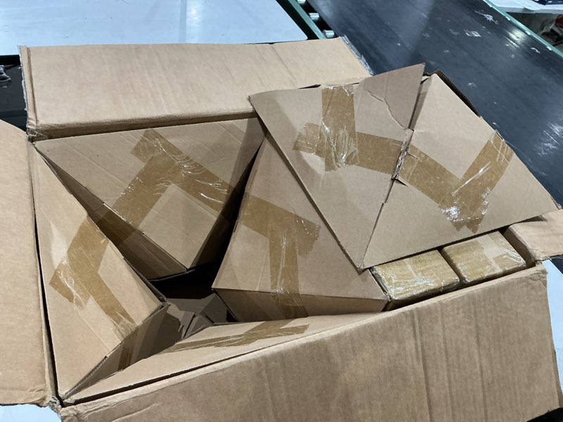 Condition photo showing Good Condition for onlylux 8 pack led high bay lights 200w, 30000lm 6500k (800w mh/hps eqv.) | ufo high bay led shop lights ac100-277v with plug industrial warehouse workshop factory barn garage area lighting fixture