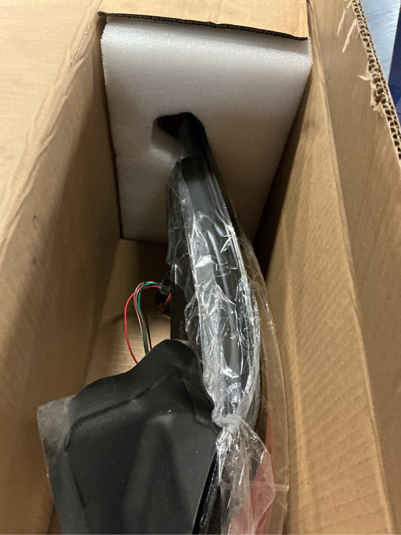 Condition photo showing Good Condition for usa type led tail light rear lamp assembly compatible with 2015-2018 ford edge right passenger side ht4z-13404-d fo2801243 right (passenger side)