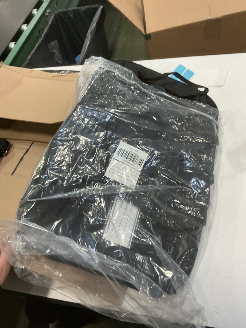 Condition photo showing Good Condition for HITCH ScratchMe Pet Travel Carrier Soft Sided Portable Bag for Cats, Small Dogs, Kittens or Puppies, Collapsible, Durable, Airline Approved, Carry Your Pet with You Safely and Comfortably (L) 20.0"L x 13.0"W x 13.0"H