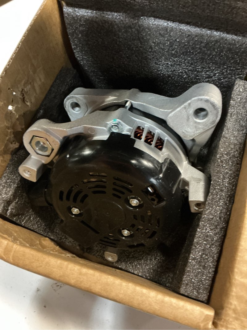 Condition photo showing Good Condition for 104211-3910 high output alternator 135a 12v compatible with honda civic 2016 2017 2018 2019 2020 2021 2022 l4 2.0l,replacement 31100-5ba-a01rm for civic 16-22 2.0l 104211-3910