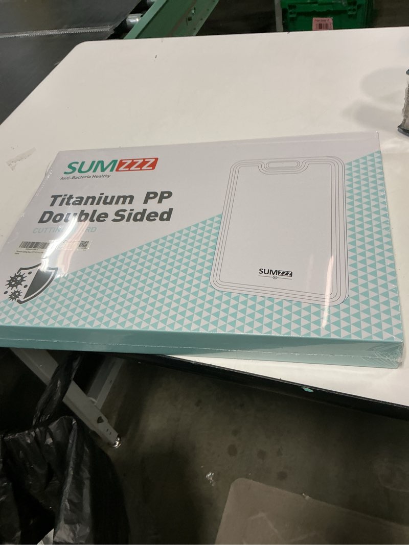 Condition photo showing New/Like New for Titanium Cutting Board, Double Sided Food Grade Pure Titanium/PP, Cutting Board for Kitchen, Easy to Clean Large Size [18”*12.5”+15.5”*10.5”+12”*8.5”] Silver Set of 3 (18" x 12.5", 15.5" x 10.5", 12" x 8.5")