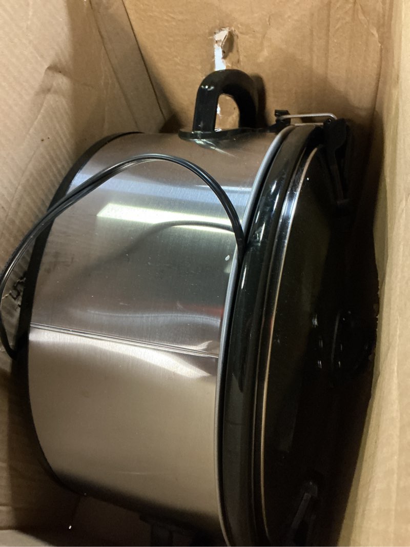 Condition photo showing Good Condition for crock-pot 6 quart cook & carry programmable slow cooker with digital timer stainless steel (cpscvc60ll-s) pack of 1 digital display