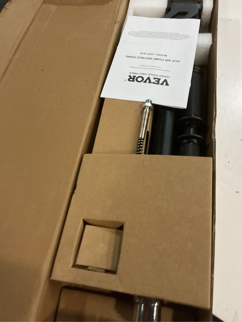 Condition photo showing Good Condition for VEVOR PCP Hand Pump, 4 Stage, 30Mpa 4500 PSI High Pressure PCP Air Rifile Filling Stirrup Pump with Oil-Moisture Filter Pressure Gauge, Stainless Steel for Airguns Scuba Tank Paintball Filling Tire 4 Stage 4500PSI