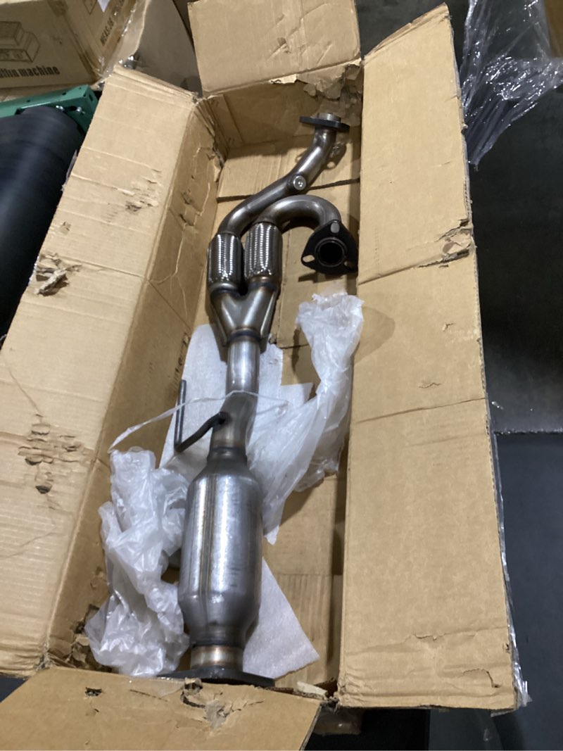 Condition photo showing Good Condition for y-pipe catalytic converter compatible with 2003 2004 2005 2006 2007 murano with gasket exhaust flex pipe 3.5l, direct-fit(epa compliant) 03-07 nissan murano rear y 3.5l