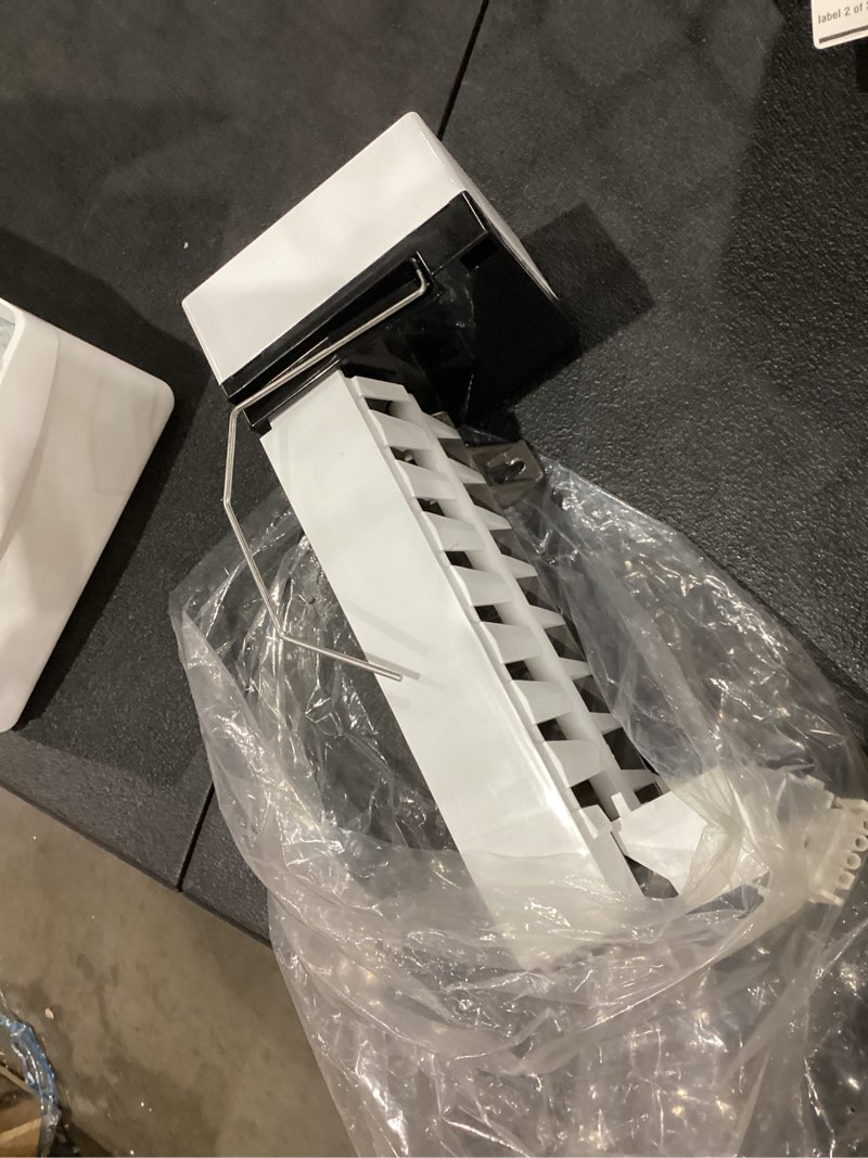 Frigidaire Top Mount Freezer Accessory Ice Maker Kit