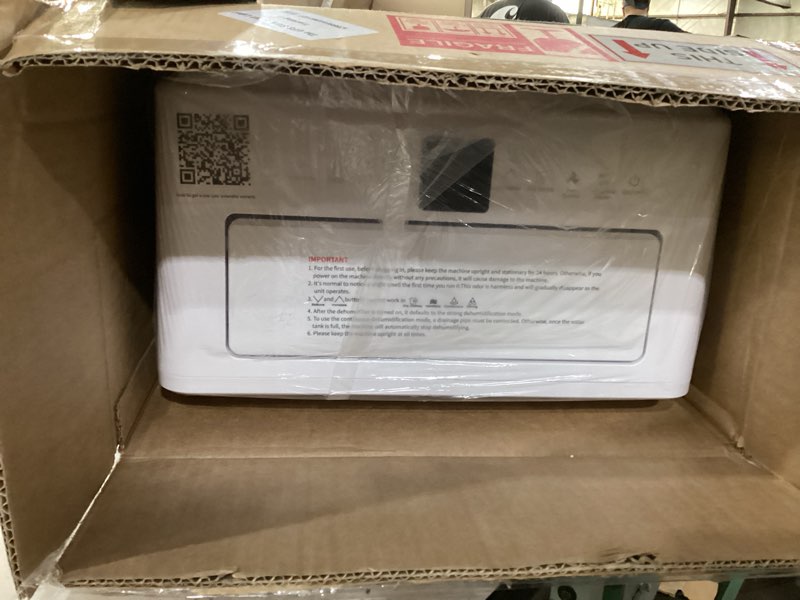 Condition photo showing Good Condition for 4500 sq. ft dehumidifier for basement quilt compressor dehumidifiers for home with drain hose, energy efficient, intelligent humidity control, dehumidifier for bathroom, bedroom, office white