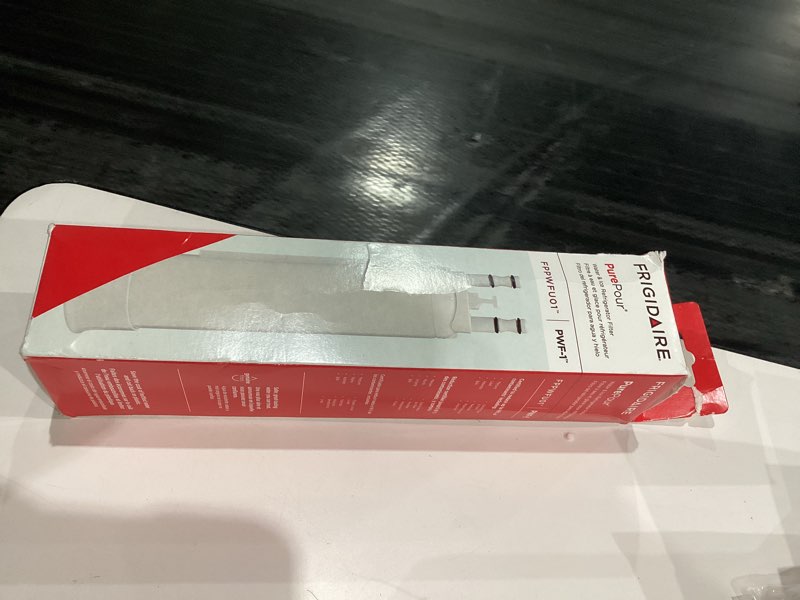 Condition photo showing New/Like New for Frigidaire FPPWFU01 PurePour PWF-1 Water Filter 1 Count (Pack of 1)