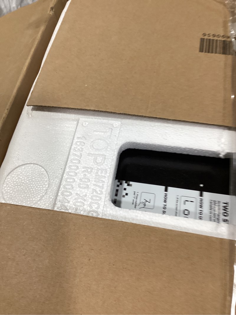 Condition photo showing Good Condition for comfee em720cpl-pmb countertop microwave oven with sound on/off, eco mode and easy one-touch buttons, 0.7 cu ft, black