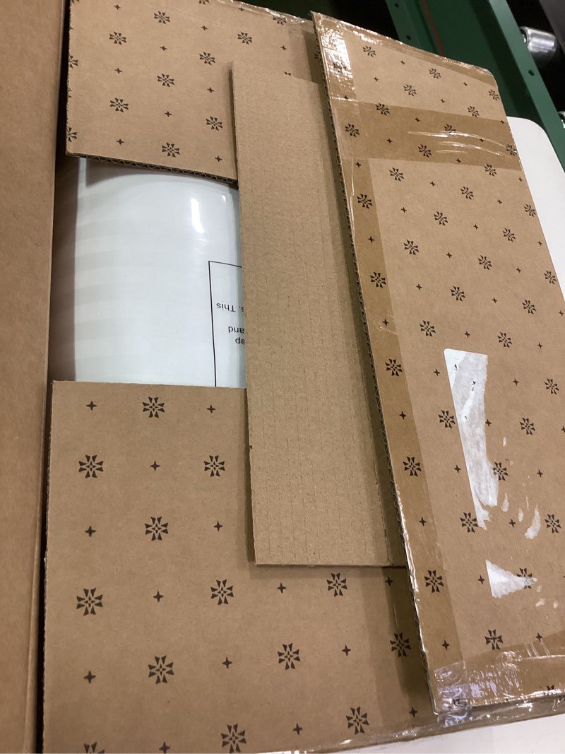 Condition photo showing New/Like New for Beckham Hotel Collection Bed Pillows Standard/Queen Size Set of 2 - Original Soft Down Alternative Pillow for Sleeping - Soft Support for Back, Stomach or Side Sleepers