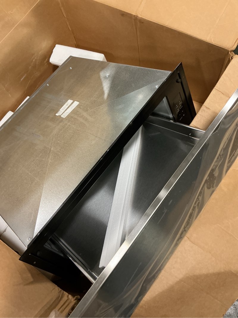 Condition photo showing Good Condition for Bosch - 500 Series 30" Warming Drawer - Stainless Steel