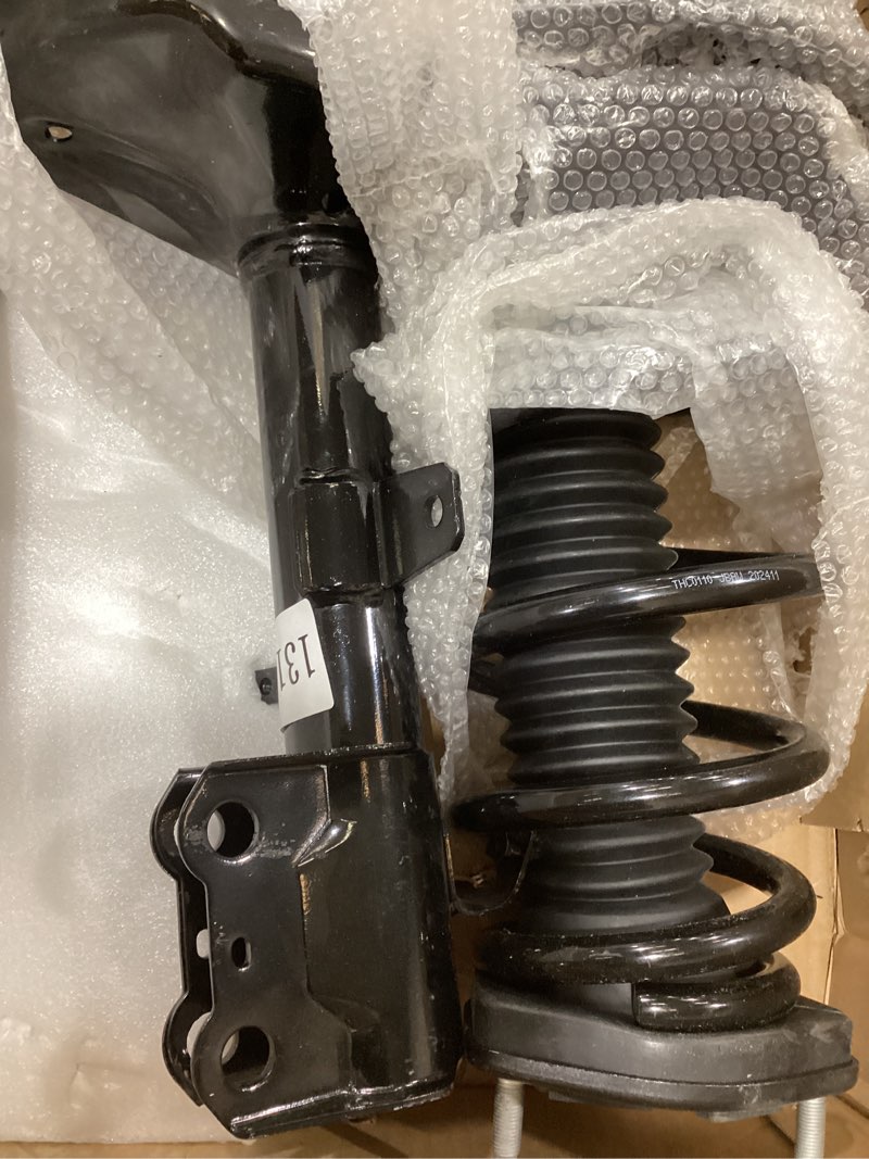 Condition photo showing Good Condition for scitoo 2pcs struts and shocks complete assembly for toyota venza 172965 shock absorber