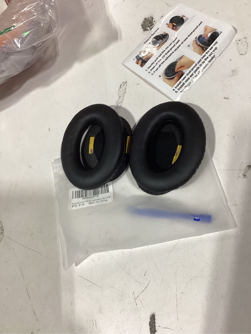 Condition photo showing Good Condition for MBWIGF Replacement Ear Pads for Bose QuietComfort 35 (QC35) & Quiet Comfort 35 II (QC35ii) Headphones, Replacement Earpad Cushion with Comfortable Extra Thick Memory Foam and Softer Leather (Black)