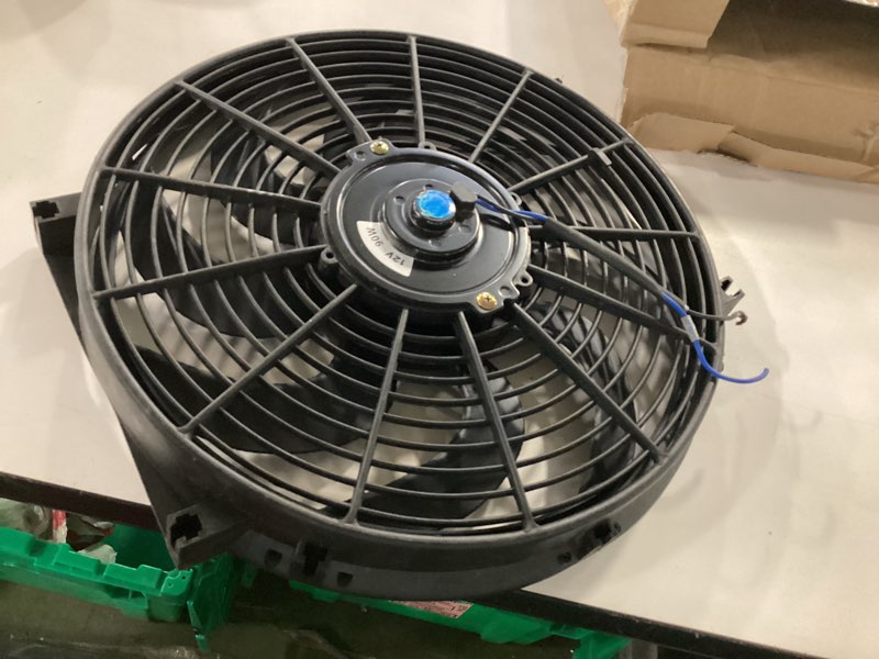 https://lotting-media.assets.bidfta.com/lotting_a48bf0c3-2049-46c0-b441-2c2e57ca5b56
