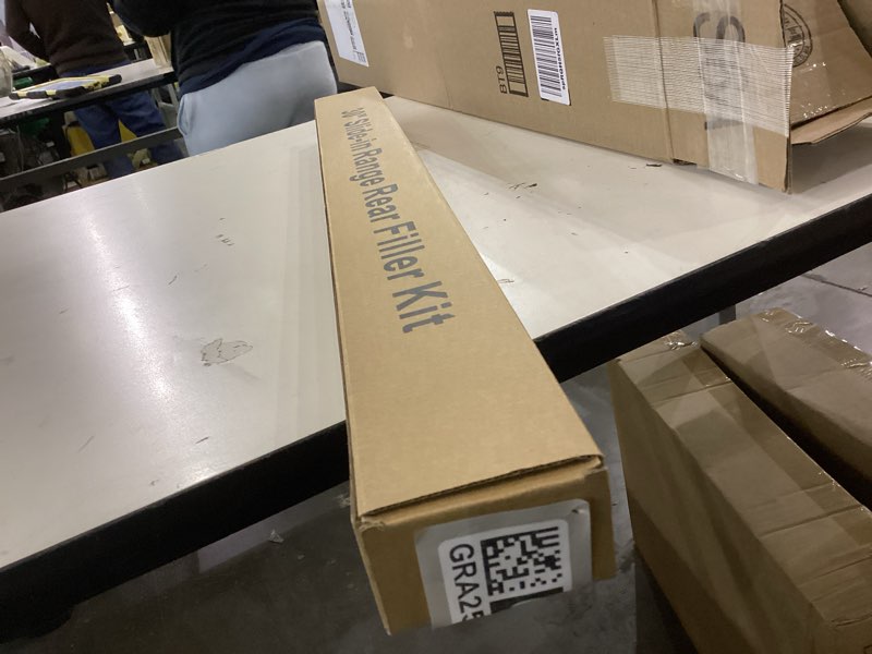 Condition photo showing New/Like New for 30" Slide-in Range Rear Filler Kit W10113901A, Stove Gap Universal Triangular Filler Strip, Cooktop Trim Kit Between Stove and Backsplash for Whirlpool & Most Brand, Durable Aluminum, Black