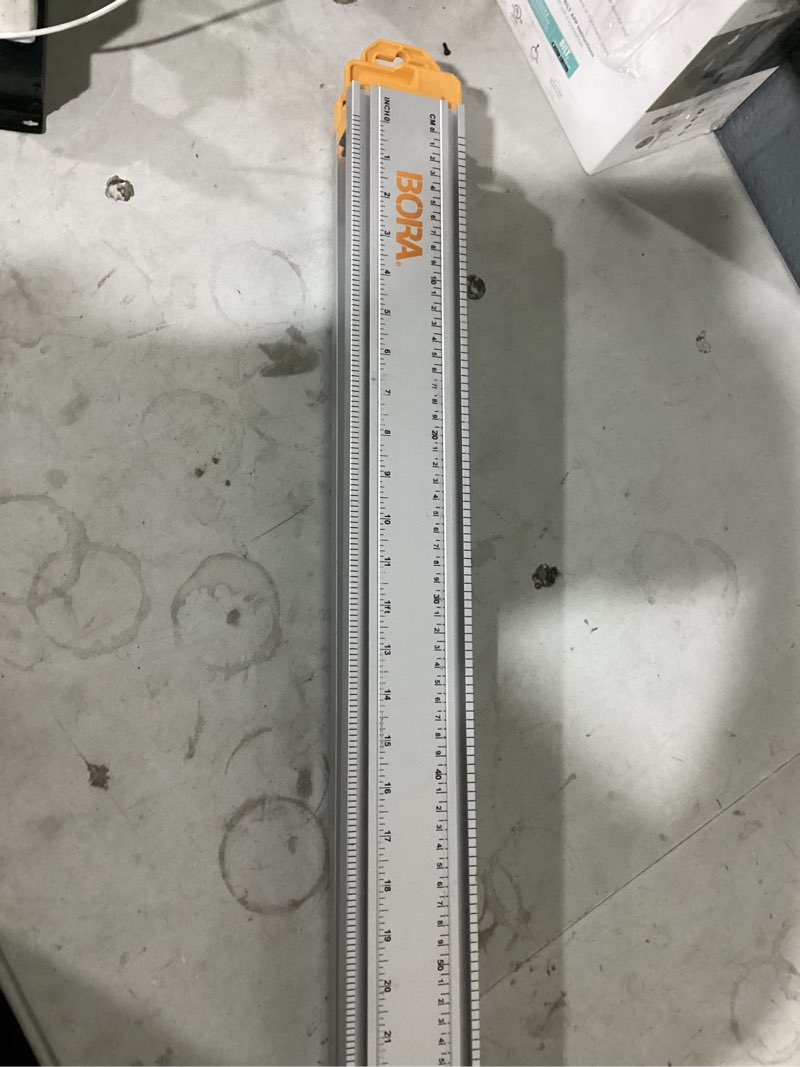 Condition photo showing Good Condition for bora 48-in ngx 160.0-lb edge clamp