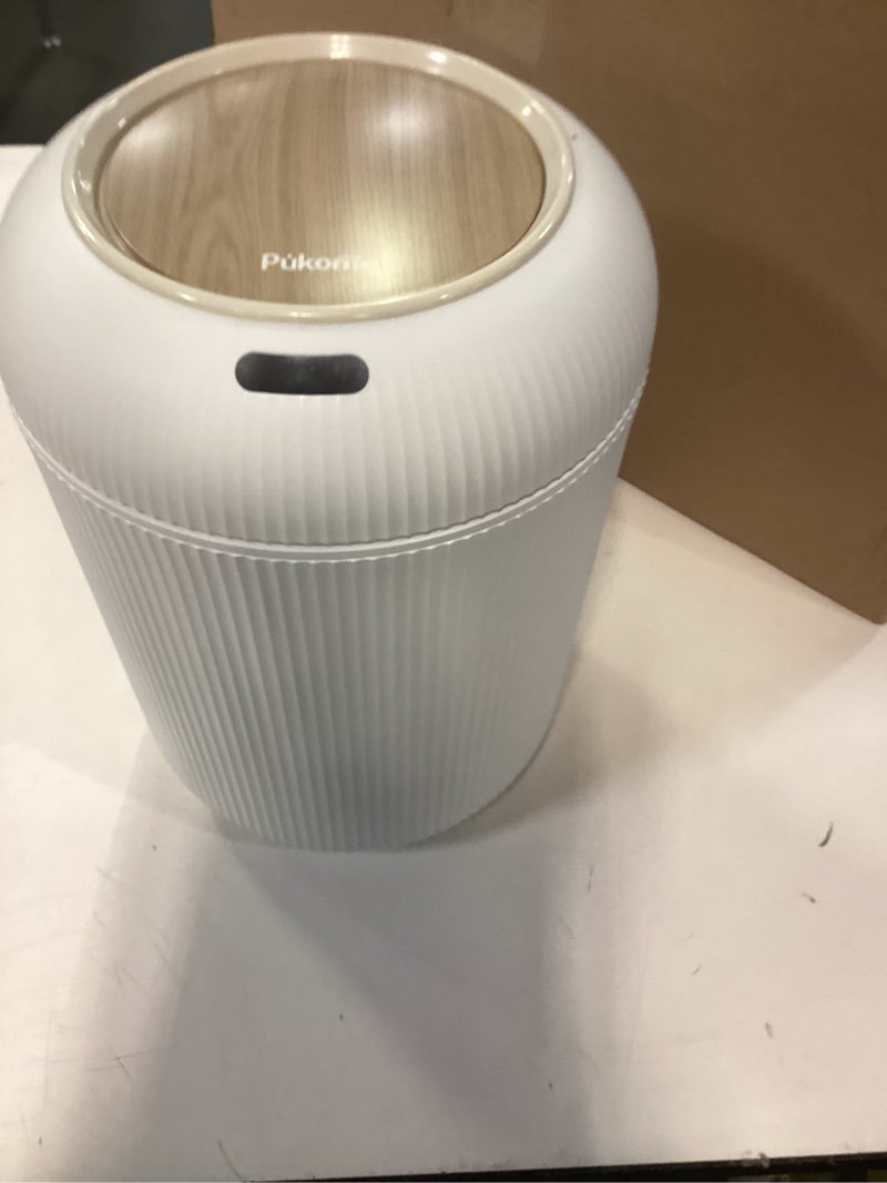 Condition photo showing Good Condition for Pukomc Smart Sensor Wastebasket, Convenient and Hygienic Easy to Use, Technology Sensor Waterproof Wastebasket Plastic Trash can for Kitchen, Bathroom, Bedroom, Living Room, Office and Outdoor 1 Pack white