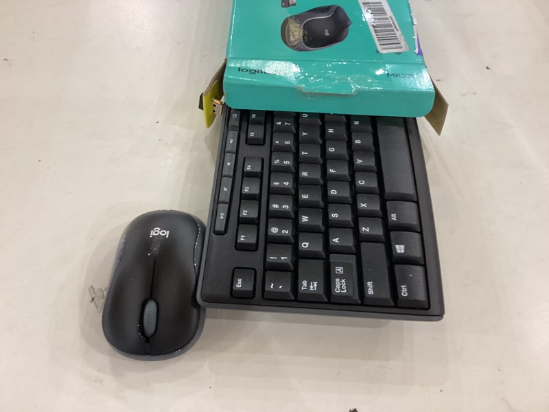 Condition photo showing New/Like New for MK270 wireless mouse and keyboard