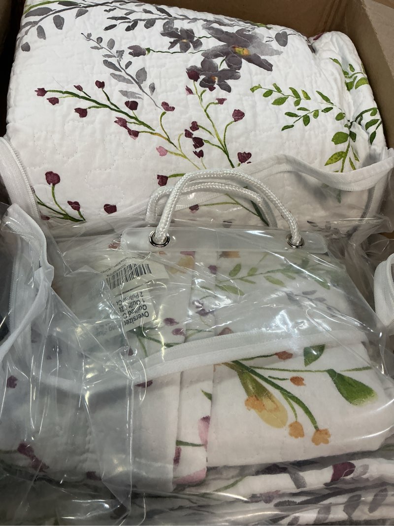 Condition photo showing Good Condition for sanracie oversized king bedspread(128"x120"),100% cotton floral quilt set extra wide 3pcs lightweight summer yellow wild flower botanical printed pattern bedding coverlet california king size oversized king plus (128 x 120) floral b