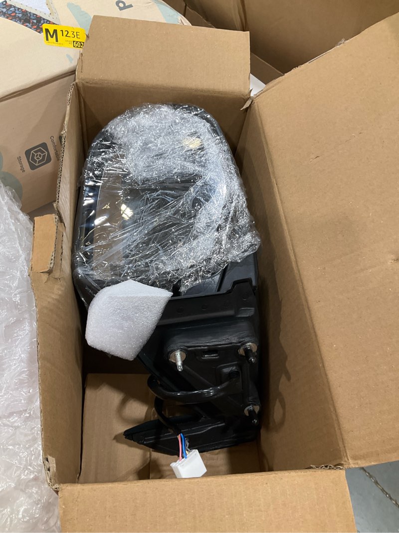 Condition photo showing Good Condition for right passenger side mirror compatible with 2016 2017 2018 2019 2020 2021 2022 honda pilot with manual folding power glass turn signal light heated black replace#76250tg7a81zd (6pins) r-6pins black