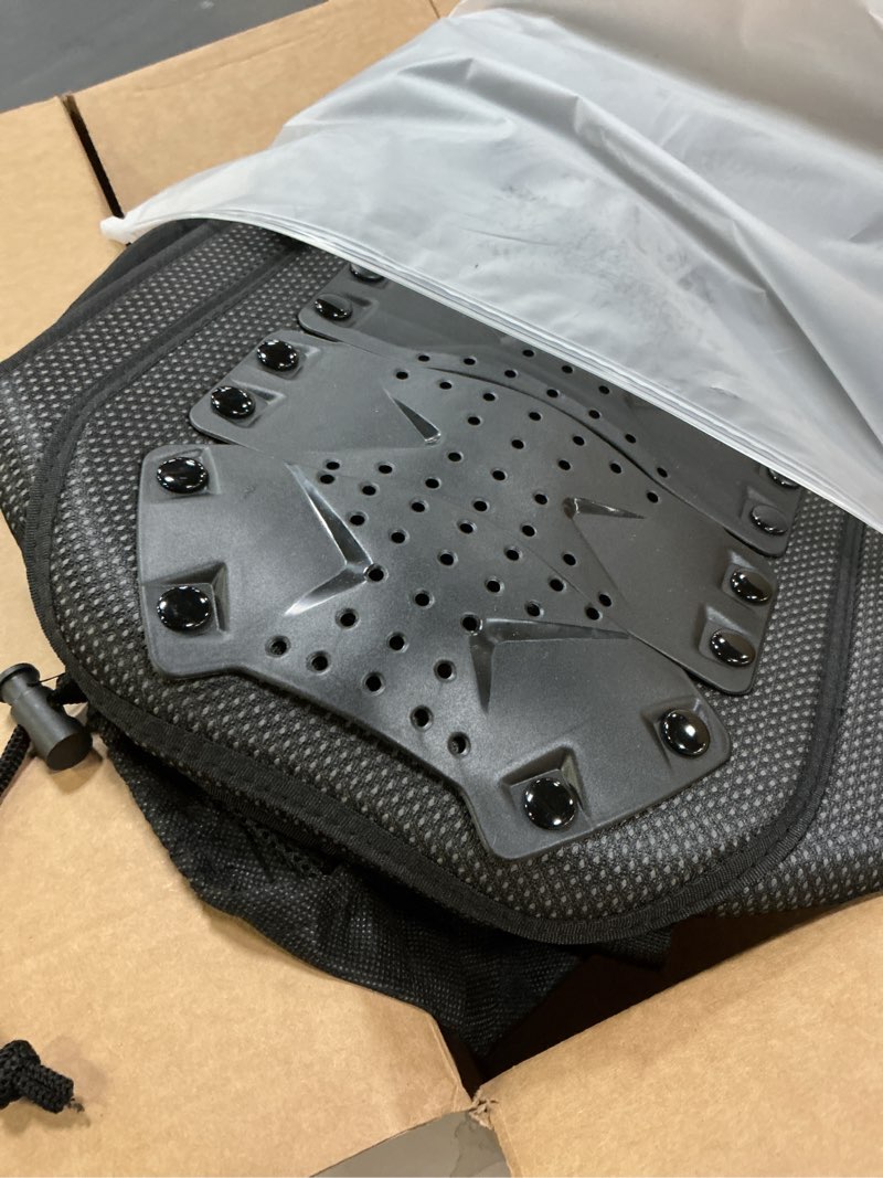 Condition photo showing Good Condition for Webetop Adults Dirt Bike Body Chest Spine Protector Armor Vest for Skiing M for height 5.4'-5.7'