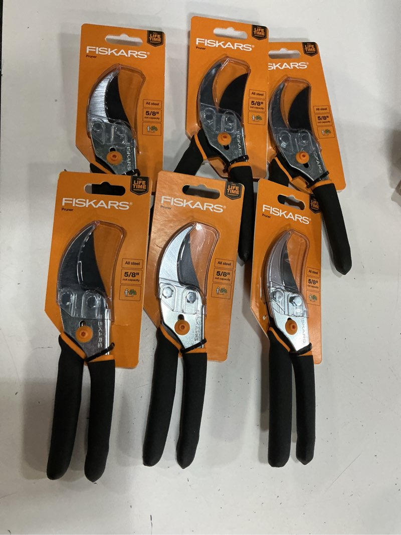 Condition photo showing New/Like New for (6 pcs)bypass pruner precision-ground steel rust-resistant low-friction coated blades 6 pcs