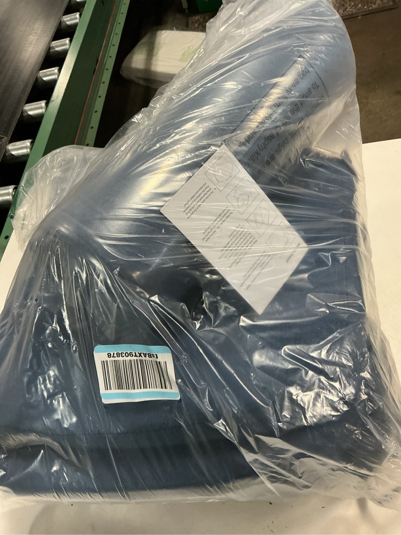 Condition photo showing New/Like New for aaaaacessories d-shaped chair cushions, 2" thick dining chair pads with ties and removable, machine-washable cover, 17" x 16", set of 4, blue blue 4 count(pack of 1)