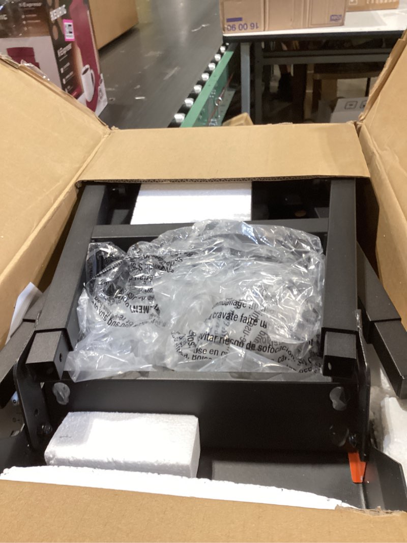 Condition photo showing Good Condition for blackstone 5013 collapsible 17” and 22” tabletop griddle stand with adjustable legs and a removable side shelf, powder coated steel, black regular griddle stand