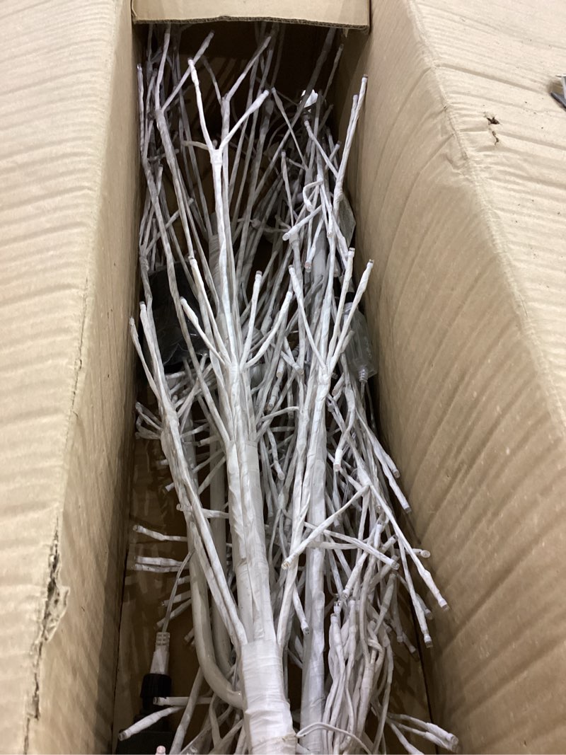 Condition photo showing As Is for Fake white branch tree