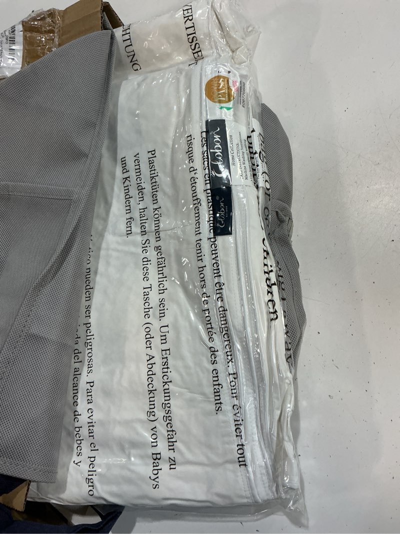 Condition photo showing Good Condition for globon down blanket twin size, extra lightweight summer comforter/duvet insert for hot sleepers, noiseless & extra soft, 7.7 ounce fill weight, white white-extra lightweight twin68*90in